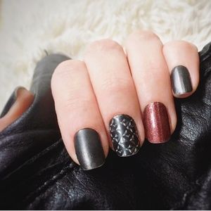 *BUNDLED* of 2 Nail Wraps